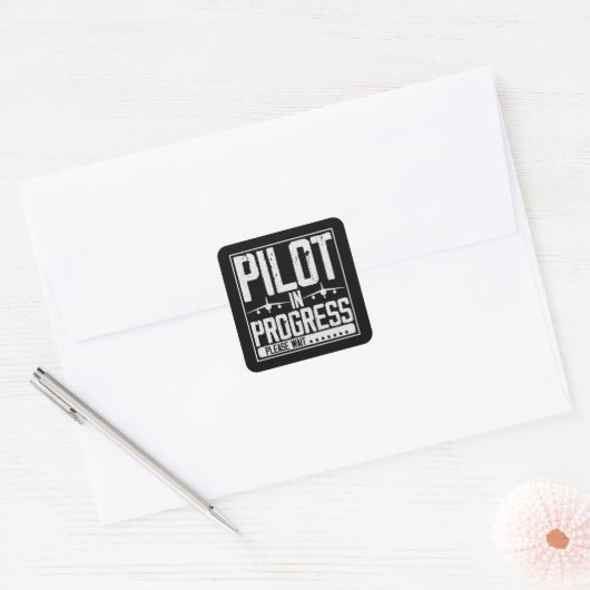 Sticker Carré Loading… Pilot Upgrade in Progress Flight School (Enveloppe)