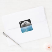 Sticker Carré Lune au-dessus de l'océan (Enveloppe)