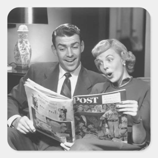 Sticker Carré Magazine Couple Reading (Devant)