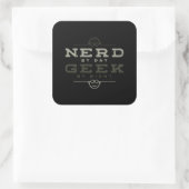 Sticker Carré Nerd par Geek de jour par nuit (Sac)