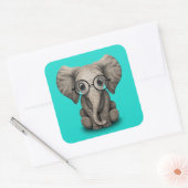Sticker Carré Nerdy Baby Elephant Portant des lunettes (Enveloppe)