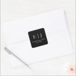 Sticker Carré Noir Simple Mariage Monogramme Couple Initiales<br><div class="desc">Sticker Carré simple Mariage noir Monogram Couple Initiales</div>