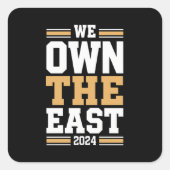 Sticker Carré Nous Possédons L'Est 2024 (Devant)
