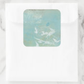 Sticker Carré Oiseaux blancs à travers le ciel bleu (Sac)