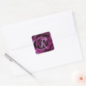 Sticker Carré Pétales Roses pourpres Fleur Floral Monogramme ini (Enveloppe)
