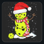 Sticker Carré Pickleball Christmas Snowman avec Casquette Père N<br><div class="desc">Pickleball Christmas Snowman avec Casquette Père Noël</div>