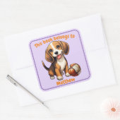 Sticker Carré Plaque beagle "Ce Livre Appartient" (Enveloppe)