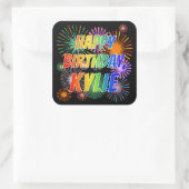 Sticker Carré Prénom "KYLIE", Amusant "HEUREUX ANNIVERSAIRE" (Sac)