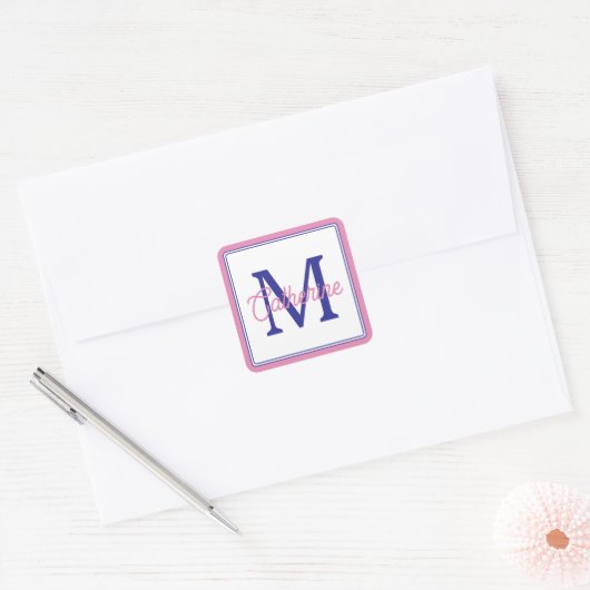 Sticker Carré Preppy Pink and Navy Blue Simple Monogram (Enveloppe)