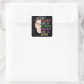 Sticker Carré RBG Ruth Bader Ginsburg Fragile comme une fleur (Sac)