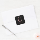 Sticker Carré Rose noir Monogramme or élégant Script (Enveloppe)