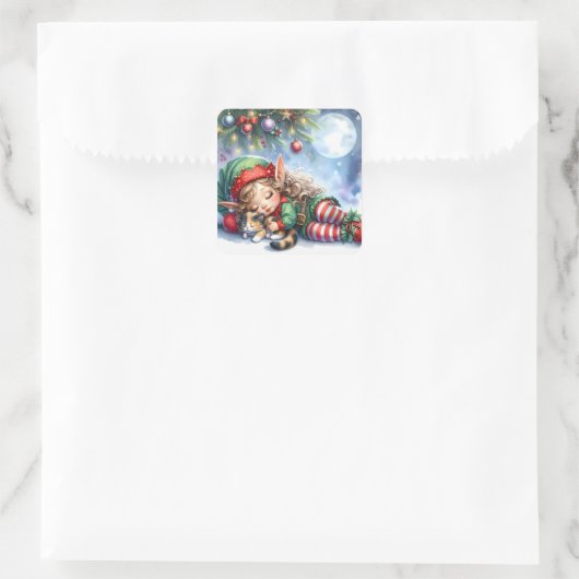 Sticker Carré Sleeping Christmas Elf with Calico Kitten (Sac)