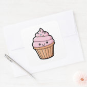 Sticker Carré Smiling Cupcake – Cute Kawaii Illustration (Enveloppe)
