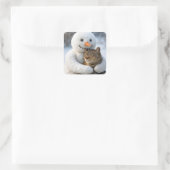 Sticker Carré Snowman serrant un chat Tabby (Sac)