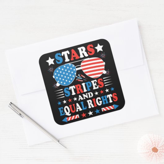 Sticker Carré Stars Stripes and Equal Rights Shirt (Enveloppe)