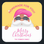 Sticker Carré Sun Père Noël Christmas Maison de vacances<br><div class="desc">Créez des autocollants pour étiquette vos vacances de Noël produits maison,  biscuits,  bonbons,  gâteries,  faveurs de fête et plus encore avec un Père Noël bronzé dans un casquette de baseball rose chaud et votre message dans des lettres chic.</div>