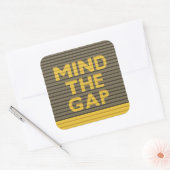 Sticker Carré Tenez compte de l'écart 1 (Enveloppe)