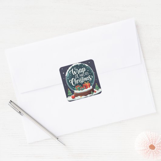 Sticker Carré Terminer C’est Noël Snow Globe Design (Enveloppe)