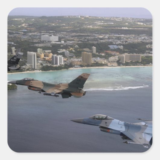 Sticker Carré Trois Faucons F-16 volent en formation (Devant)