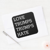 Sticker Carré Trump et Trump ont un amour juste (Enveloppe)