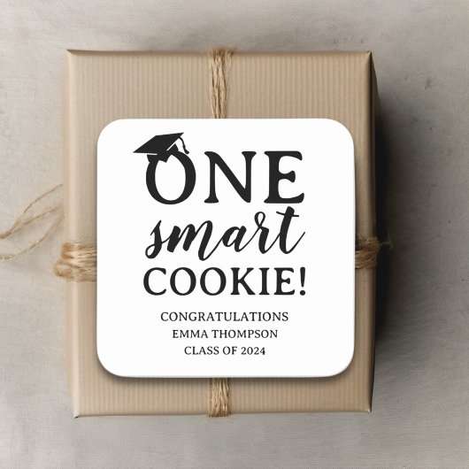 Sticker Carré Un Cookie Intelligent Classe De 2024 Graduation