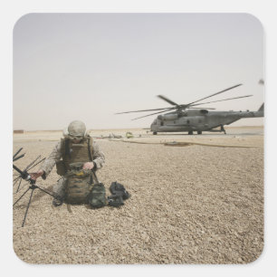 Sticker Carré Un opérateur radio de terrain