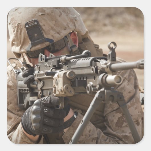 Sticker Carré Un tireur automatique d'arme de l'équipe fournit u (Devant)