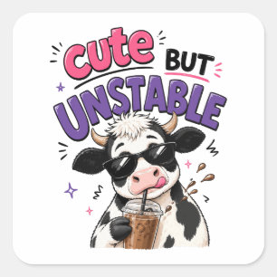 Sticker Carré Vache mignonne mais instable avec café glacé