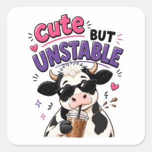 Sticker Carré Vache mignonne mais instable avec café glacé