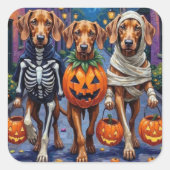 Sticker Carré Vizsla Chiens Trick ou Traiter en costume d'Hallow (Devant)