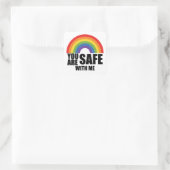 Sticker Carré Vous Êtes En Sécurité Avec Moi LGBTQ Rainbow Pride (Sac)