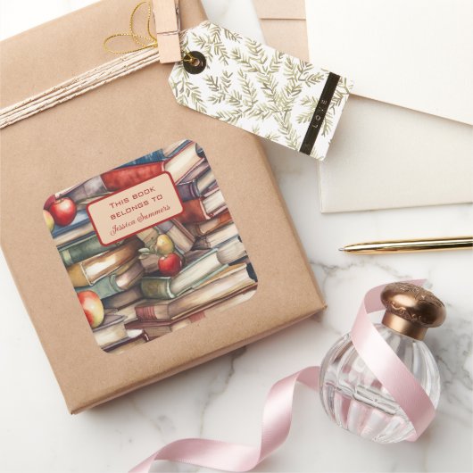 Sticker Carré Whimsical Book et les amoureux d'Apple Book Name P (Cadeaux)