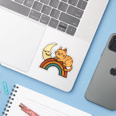 Sticker Chat couché mignon sur arc-en-ciel avec lune (Ordinateur portable avec iPhone)