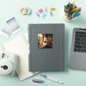 Sticker Chat Mignon en Train de Lire (Couverture iPad)