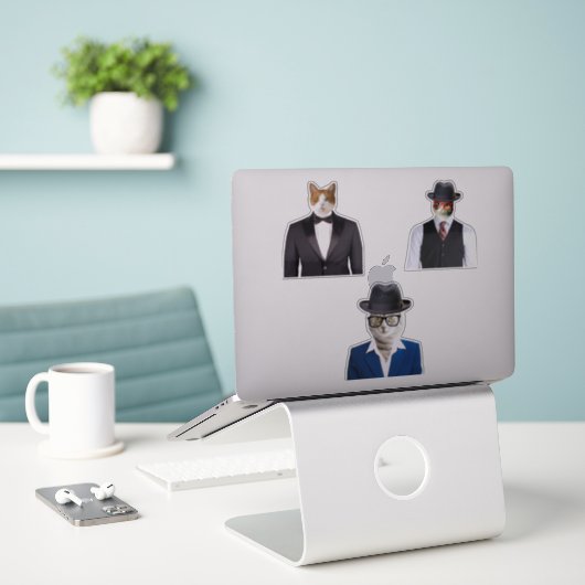 Sticker Chat Portant des lunettes de soleil (Ordinateur portable sur le bureau)