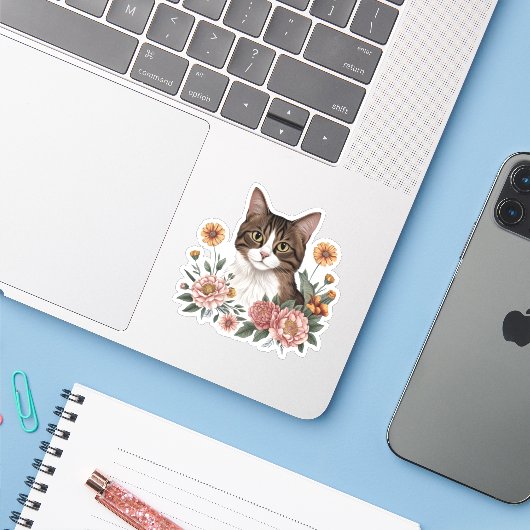 Sticker Chat Tabby Sucré avec Fleurs (Ordinateur portable avec iPhone)