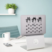 Sticker Chats Mignons Trois Chatons Sages avec Empreintes (Ordinateur portable sur le bureau)