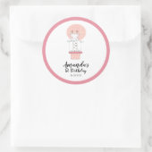 Sticker classique rond pour la Giraffe d'anniversa (Sac)