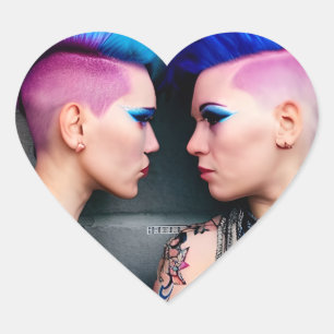 Sticker Cœur Amour de fille   LGBTQ+ Couple AI Art