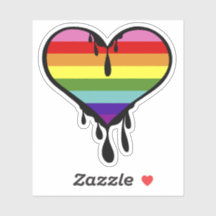 Coeur de goutte à goutte à l'arc-en-ciel