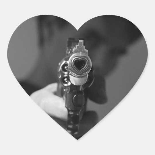 Sticker Cœur Le Flingue De L Amour Qui Tue Zazzle Be