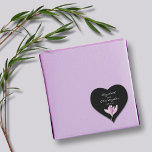 Sticker Cœur Magnolia Floral Wedding Favor sur Noir<br><div class="desc">Autocollants personnalisées en forme de coeur avec une belle couleur d'aquarelle violette magnolia fleurie et votre texte en lettrage blanc chic sur un arrière - plan noir, parfait pour les faveurs de mariage, douche nuptiale, phoques faire-part de mariage et plus encore. Disponible sous différentes formes. OBJETS CORRESPONDANTS dans notre magasin....</div>