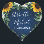 Sticker Cœur Marine Bleu Tournesol Rustique Mariage Faveurs Sti<br><div class="desc">Stickers Navy Blue Sunflower Rustic Wedding Favors - avec un arrière - plan en bois de grange décoré de marguerites aquarelles,  tournesols,  verdure,  souffle de bébé,  et lis de la vallée.</div>