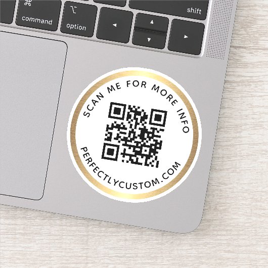 Sticker Custom QR code Scan me for more info golden border (Détail)