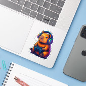 Sticker Cute Gamer Capybara — with Headset & Controller (Ordinateur portable avec iPhone)