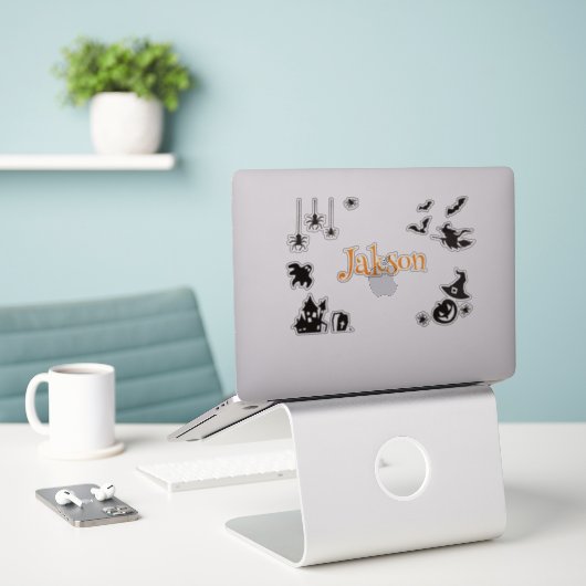 Sticker de nom d'Halloween mignon - Éffrayant pers (Ordinateur portable sur le bureau)