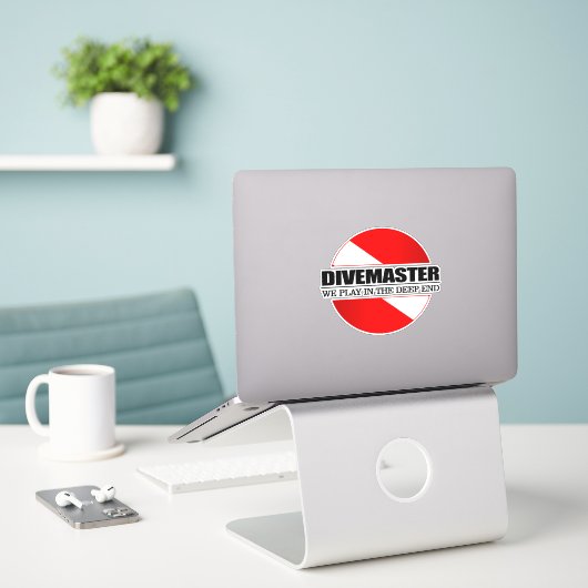 Sticker Divemaster (rd) (Ordinateur portable sur le bureau)