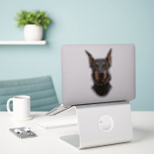 Sticker Doberman Pinscher (Ordinateur portable sur le bureau)