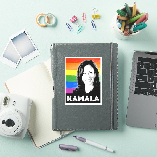 STICKER DRAPEAU DE KAMALA PRIDE (Couverture iPad)