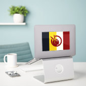 Sticker drapeau du Mouvement des Amérindiens (Ordinateur portable sur le bureau)